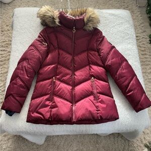 Nautica Full-Zip Winter Coat/Jacket with Fur Hood- Size L (Burgundy Color)